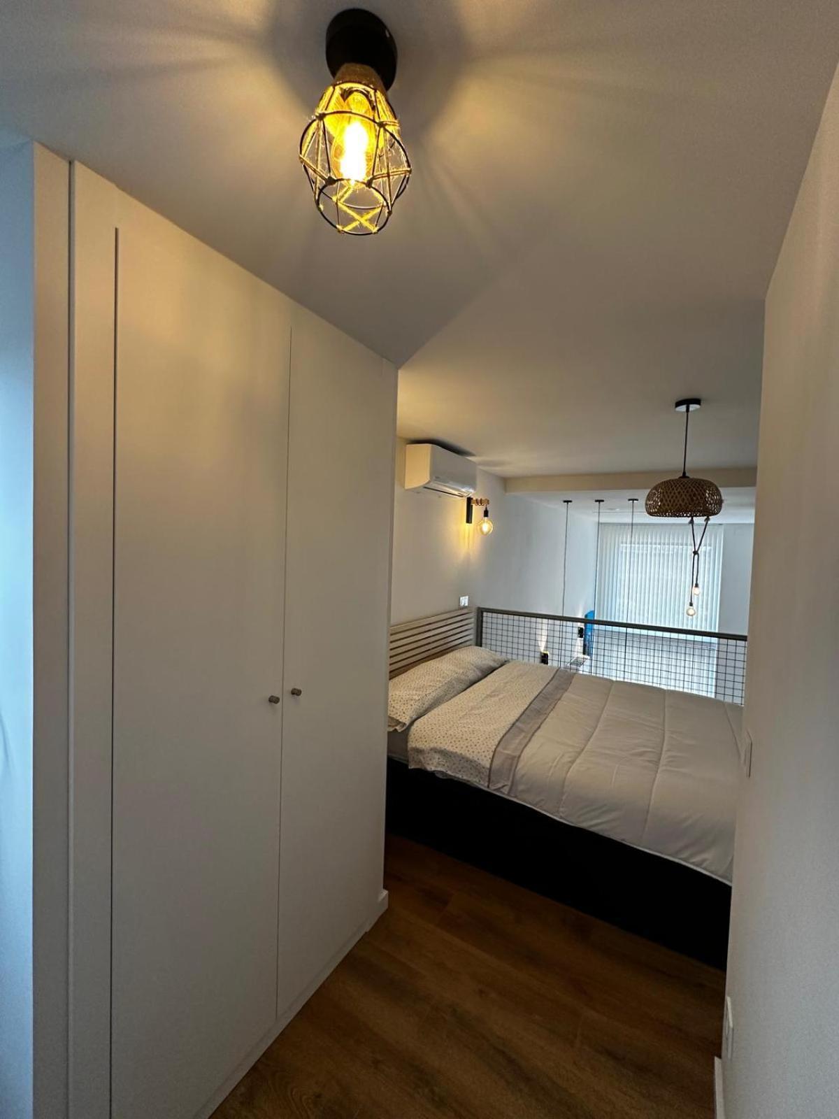 Ferienwohnung Black Rock Loft Madrid Exterior foto